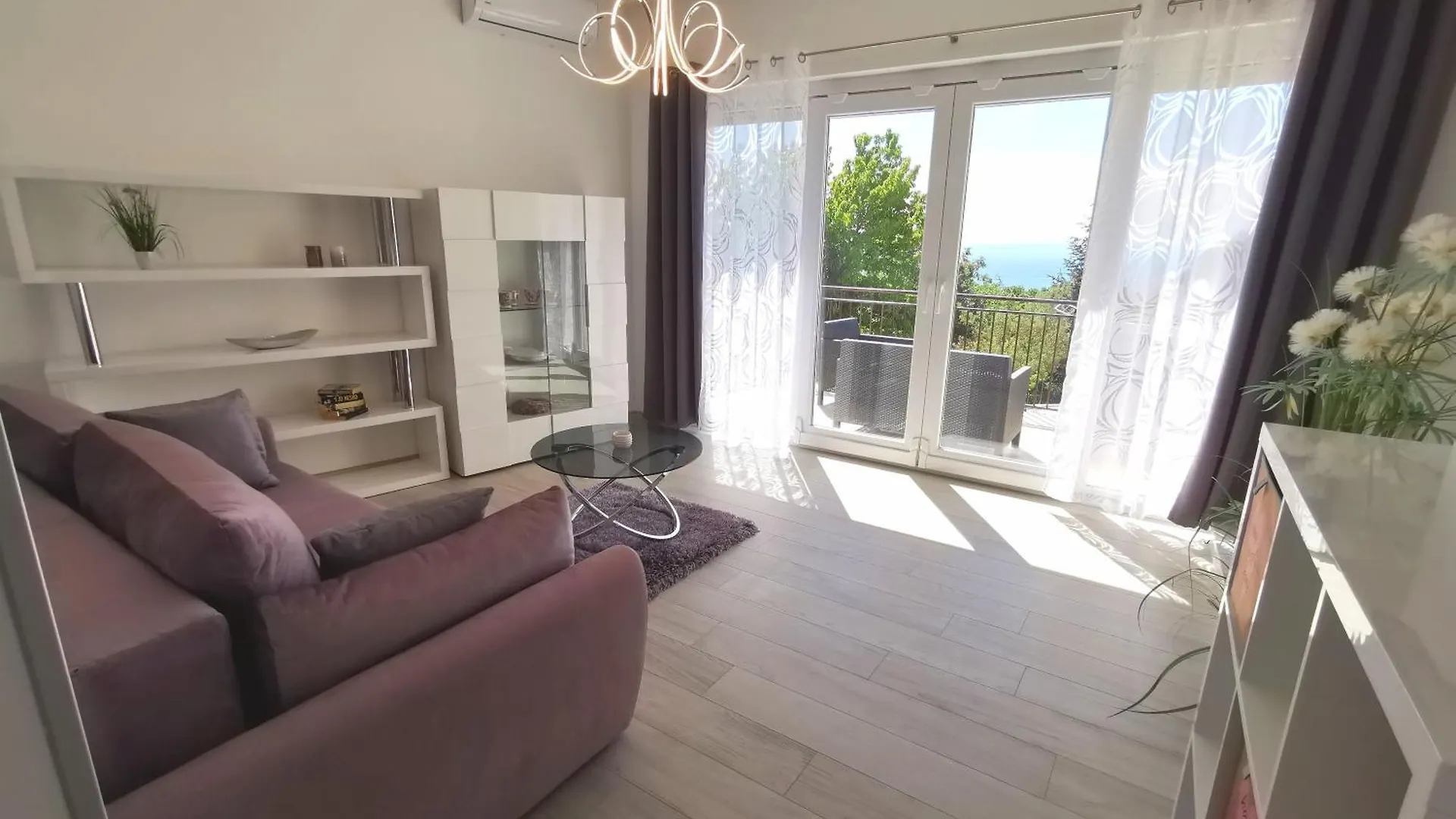 Apartments Garden Residence Opatija 0*,
